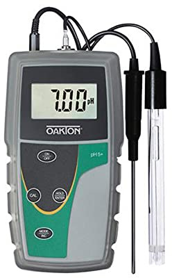 Oakton - WD-35613-52 pH 5+ Handheld Meter with pH Probe