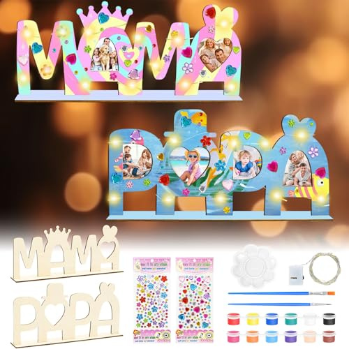 Idota Geschenke für MAMA PAPA Holzbuchstaben Bastelset mit LED Aufkleber | Vatertagsgeschenk Geburtstagsgeschenk Holznamen Bemalen und Fotos Weihnachtsgeschenke mit Pinsel und Malplatte