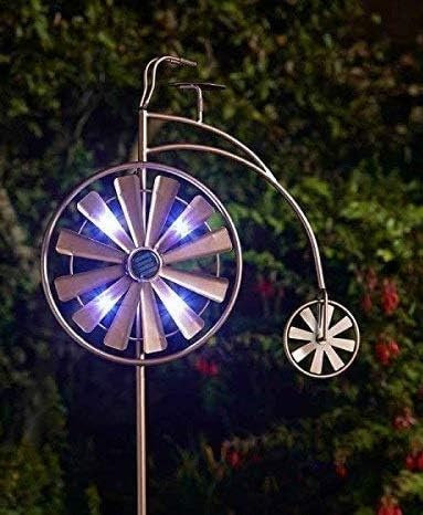 Garden Mile Solar Powered Wind Spinner Extra Large Wind Sculpture LED Solar Light Garden Decoration Multi Colour LED Light Kinetic Wind Spinner - Ground Stake Garden Ornament (Penny Farthing 150 cm)