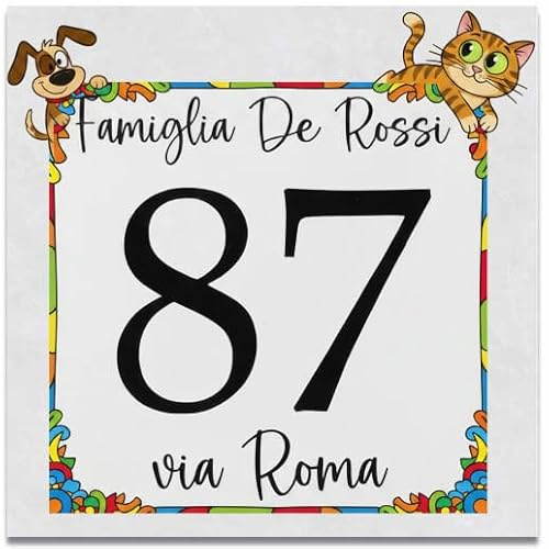 Numero Civico in Ceramica Personalizzabile, Targa Decorativa su Mattonella 11x11cm, Numeri Civici Esterno con Indirizzo e Nome Famiglia, Made in Italy, Stile FUMETTO CANE E GATTO