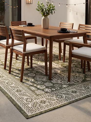 Rugs.com Outdoor Aztec Collection Rug – 8 Ft Square Green Flatweave Rug Perfect for Living Rooms, Kitchens, Entryways