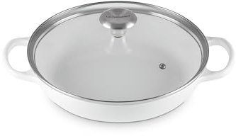Le Creuset Cacerola redonda de hierro fundido esmaltado con tapa de vidrio, 2.25 cuartos de galón, color blanco