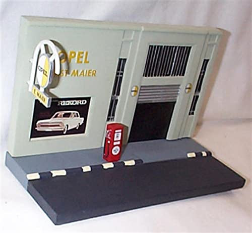 Norev This Nostalgic Opel Garage diorama accessory is green vehicle 1:43 scale diecast model