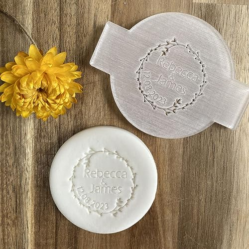 Personalisierte Hochzeit Name und Datum Fondant Präger Custom Cookie Keks Stempel Zuckerguss Schablone Kuchen Dekorieren Cupcake Dekoration