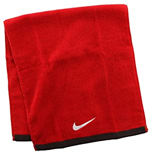 Nike Erwachsene Fundamental Handtuch
