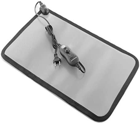 InnovaGoods® Tapis chauffant électrique Hemat, réchauffe confortablement et de manière relaxante les pieds et les jambes, design compact et léger, idéal pour la maison et le travail.