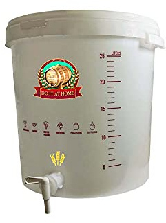 DIAH DO IT AT HOME 30L Fermentation Bucket with Tap & Lid - Professional Homebrew Fermenter with Graduation Scale, Bung & Hole - BPA-Free Food Grade Plastic for DIY Wine, Beer, Cider & Mead