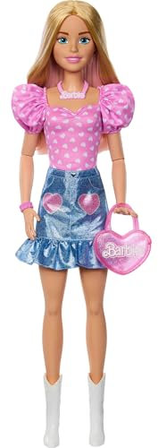 Barbie-Modepuppe blond 71 cm mit Abnehmbarer Kleidung, pinkfarbenem Oberteil, Jeansrock und Cowboystiefeln, Halskette und Handtasche, HYT84