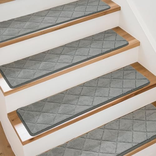Art3d Stufenmatten Treppenstufen Matten 20 X 76 cm Jacquard-Grau | 15 Stück Treppenstufen Matten Treppenteppich Selbstklebend Sicherheit Stufenteppich Ideal für Kinder, Älteste und Haustiere