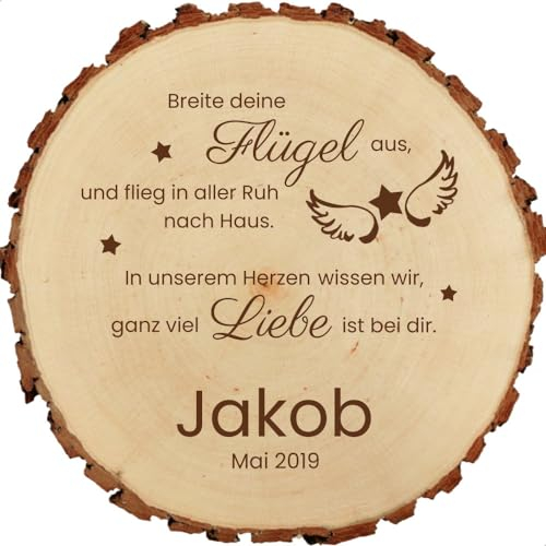 Baumscheibe 18cm mit Gravur (Namen, Datum) personalisierte Holz-Gedenktafel, Sternenkinder Grabschmuck, Trauer, Andenken an verstorbene Kinder, Grab-Dekoration, Engels-Flügel Sternen MotivTR3