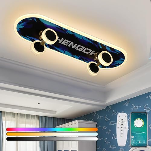 LED Deckenleuchte Kinderzimmer: RGB Farbwechsel, Dimmbar mit Fernbedienung & APP, Skateboard Design, Kinder Deckenlampe für Junge/Mädchen Schlafzimmer Modern Deko, Metall & Acryl, 32 Watt, L60 cm