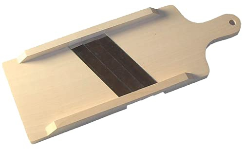 Krauthobel / Krautschneider / Sauerkrauthobel /Kohlhobel / Kohlreibe / Gemüsehobel - aus heimischem Lindenholz - Tiroler Art, 3 Messer, 44 x 15 cm, Sehr scharf!