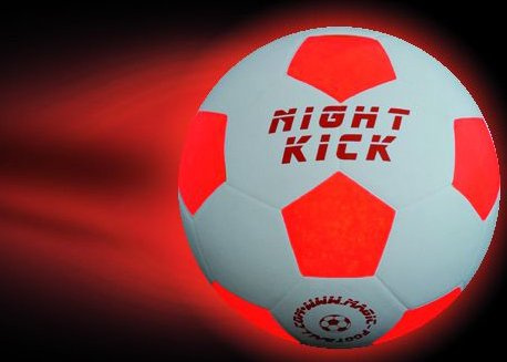 Ballon de football lumineux Night Kick Junior-spécial pour les enfants de balle avec piles de rechange