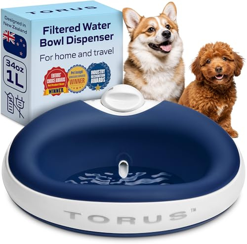 Torus Pet Mini gefilterter Wassernapf (blau) – 1 Liter – Napf für Zuhause und unterwegs – automatisch befüllbar – tragbar – antimikrobiell – BPA-frei – Katze – Kleiner Hund