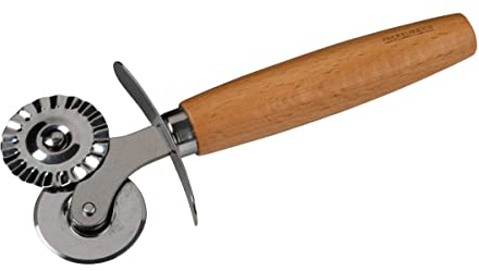 Fackelmann Teigrädchen für Ravioli, Maultaschen oder Plätzchen – Teigrad aus Edelstahl mit Zink-Legierung – Für hausgemachte Pasta – Ergonomischer Buchenholz-Griff
