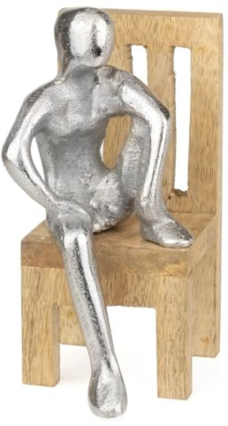 Moritz Handgemachte Skulptur Figur aus Aluminium auf Holzstuhl - Moderne Dekofigur - 13 cm Höhe, 6,5 cm Breite, 9 cm Länge - Stilvolles Wohnaccessoire für jeden Raum