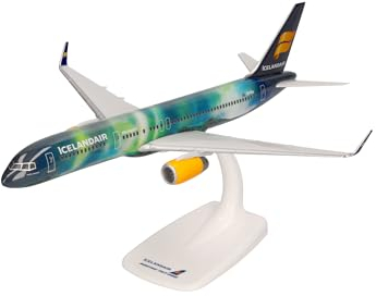 herpa Snap-Fit Modellflugzeug Icelandair Boeing 757-200 - TF-FIU, Miniatur im Maßstab 1:200, Sammlerstück, Modell mit Standfuß, Kunststoff