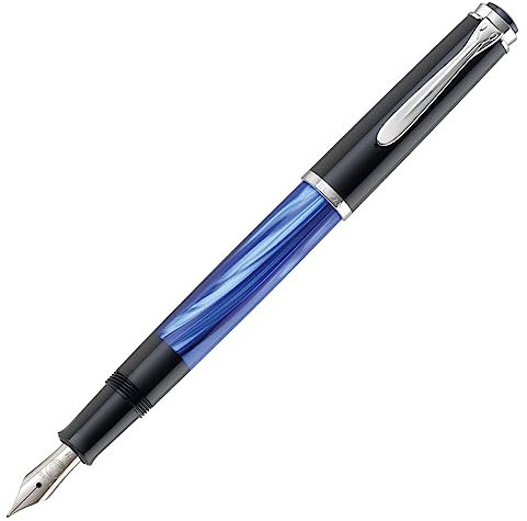 Pelikan Füllhalter Classic 205, Blau-Marmoriert, Feder M (mittel), hochwertiger Kolbenfüller im Geschenk-Etui, 801973