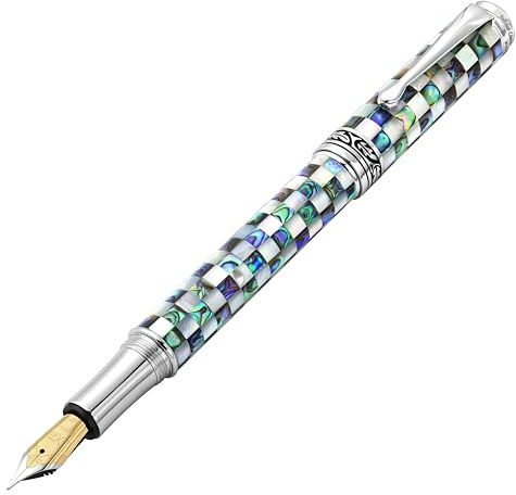 Xezo Maestro Jubilee stylo-plume, plume fine/extra fine. Nacre blanche en damier et coquille d'ormeau iridescent Pāua. Édition limitée de 223 pièces. Chaque stylo est unique