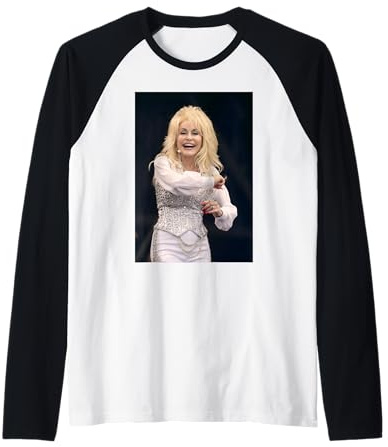 La chanteuse américaine Dolly Parton en Concert au Festival 2014 Manche Raglan