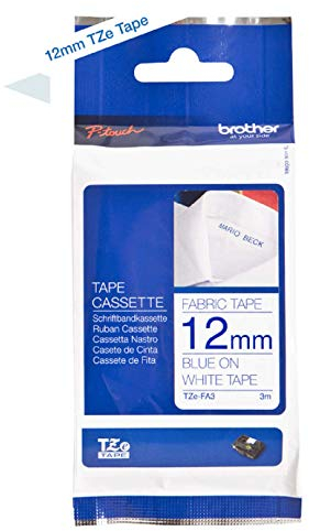 Brother TZe-FA3 P-touch Textil-Aufbügelband (12 mm breit, 3 m lang, blau auf weiß, u.a. für P-touch H200, H100LB/R, H105, E100/VP, D200/BW/VP, waschbar, auch für chemische Reinigung geeignet)
