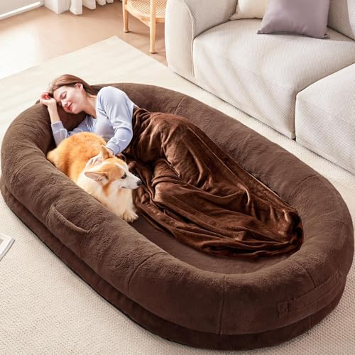 Dorifine Menschliches Hundebett für Erwachsene, 180×122×25 cm,Riesiges Sitzsack-Bett mit Decke, Waschbares Kunstpelz Nap Oval Bett, Abnehmbares großes Memory Foam Menschliches Hundebett Braun