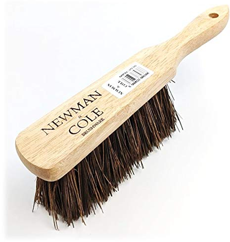 Newman and Cole Natural Wooden Hand Brushes - Choose from Hard Stiff Bristle Brush or Soft Brush with Natural or Synthetic Bristles (1 x Bassine Stiff Hand Brush)