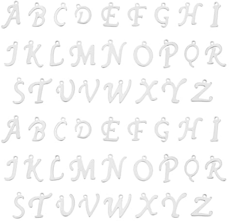 UNICRAFTALE 52 Stück Edelstahl Alphabet Charms Metall AZ Buchstaben Anhänger Buchstabe Charms Anhänger Für DIY Handwerk Ohrringe Armbänder Halsketten Schmuckherstellung