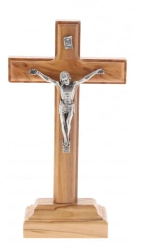 SHALOM - Crucifijo de madera de olivo y cuerpo de metal con base. Altura 14 cm