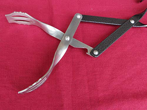 V-Tong Grillzange 43 cm Schwarz-Silber Hammerschlag BBQ Zange Modell Charcoal mit Griff aus Nußholz