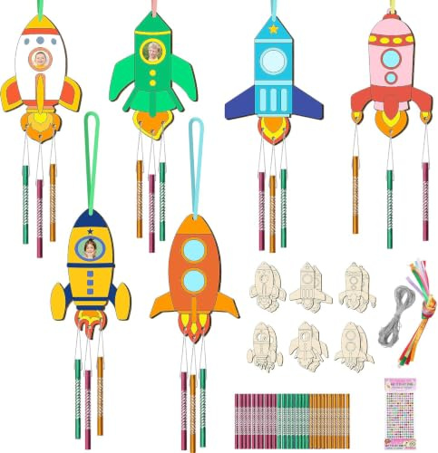 12 Stück Raketen Windspiel Bastelset Kinder Holz DIY Weltraum Geburtstag Party DekorationKlangspiele Set Kindergeburtstag Klangspiele Holzbastelsets Deko Garten Kreative für Jungen Mädchen