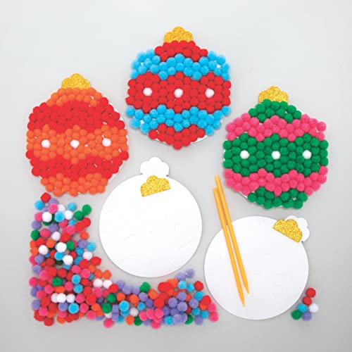Baker Ross FC111 Kits de Bolas Navideñas con Pompones - Paquete de 5, Manualidades de Halloween para Niños, Actividades creativas para que los Niños Hagan y Exhiban