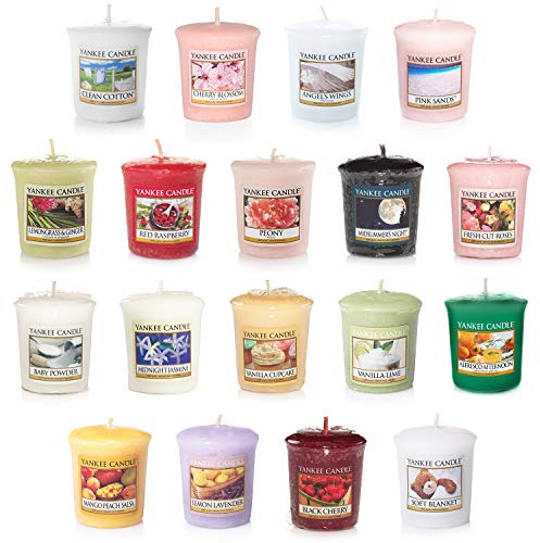Yankee Candle Value Bundle with 18 Votive Scented Candles, Mixed Popular Fragrances, 1627774