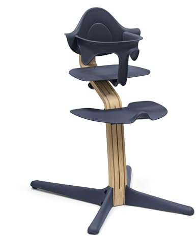 Stokke Nomi Stuhl (Oak Navy) + Babyset (Navy) - Inspiriert zu aktivem Sitzen & Bietet Unterstützung, während das Baby sitzen lernt - Bis 150 kg belastbar