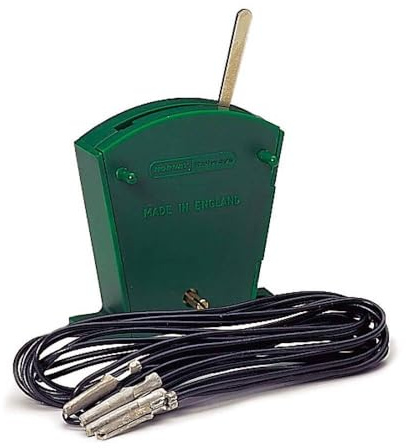 Hornby R047 Two Way Lever Switch On/Off - Spare Parts and Train Accessories for Hornby OO Gauge Model Railway Sets, Coupling and Modelling Tools - Green Lever Switch Scale 1:76