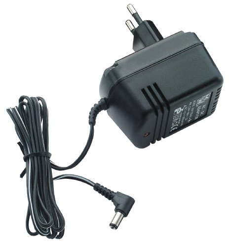 Fuente de alimentación con transformador dispositivo que seca de alimentos a 220 V y de cargar simultáneamente la batería a 12 V.