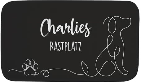 Herz & Heim® Personalisierbare Hundematte – Napfunterlage mit rutschfester Rückseite – Futtermatte personalisierbar mit Wunschtext – Individuelles Haustier-Platzdeckchen (Schwarz, 76 cm x 45 cm (B/H))