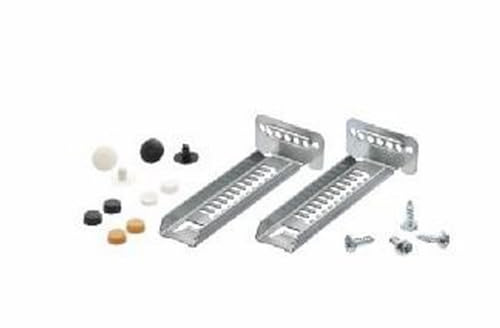 Kit de fixation de plinthe d'origine Lave-vaisselle 00612653 BOSCH