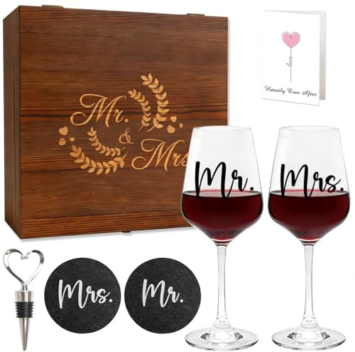 ZJKUBOIS Hochzeitsgeschenke für Brautpaar Mr und Mrs, 2 Weingläser mit Gravur & 1 Weinverschluss & 2 Untersetzer, Personalisiertes Verlobungsgeschenk Set in Holzbox, Geschenk zur Hochzeit (Hochzeit)