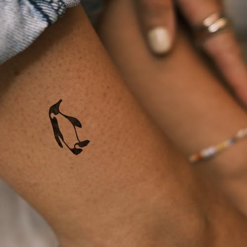 Inkster Tattoo Kleiner Pinguin | NEU: Verbesserte Qualität | Hautfreundlich & EU Kosmetikzertifiziert | hochwertige Temporäre Tattoos aus pflanzlichen Inhaltsstoffen | wasserfest