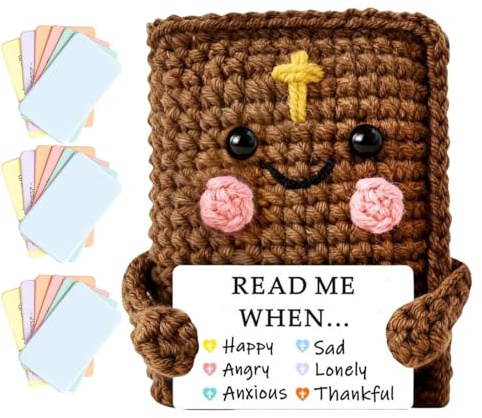 Religiöse Häkelpuppen – 3,54 Zoll braunes Strickbuch | Gelbes Kreuz Christliche Glaubenspuppe | Amigurumi-Marionette schreibt Gebetstisch für Abschlussfeiern. Wolle, inklusive Karte,