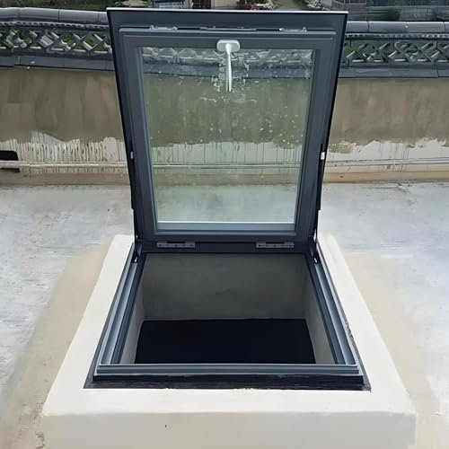 Fenêtre de toit multi-angle à ventilation manuelle, cadre en alliage d'aluminium et verre trempé, bonne ventilation, isolation UV et phonique, pour sous-sol, grenier ou hangar.(Gray,LxW 65x65cm/25.6x2