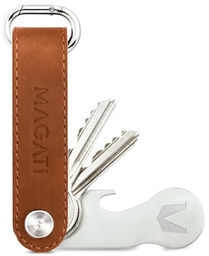 MAGATI Leder Key Organizer (Cognac) – Kompakter und eleganter Schlüssel Organizer aus hochwertigem Leder – Mit Edelstahl Multitool – 1 Jahr Code24 Fundservice inklusive