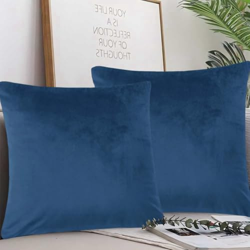 AMFUN Set of 2 Velvet Cushion Covers, Navy Blue 45 x 45 cm Luxury Velvet Square Throw Pillow Cases, Decorative Throw Pillowcases with Invisible Zipper, for Livingroom Sofa Bedroom