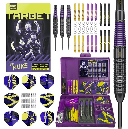 Target Darts Luke Littler Laiton avec Pointes Fixes en Acier Fléchettes, 22G | Tiges Pro Grip et Ailettes Pro Ultra N° 2 | Jeu de Fléchettes Professionnel 100 Pièces Accessoires Tous