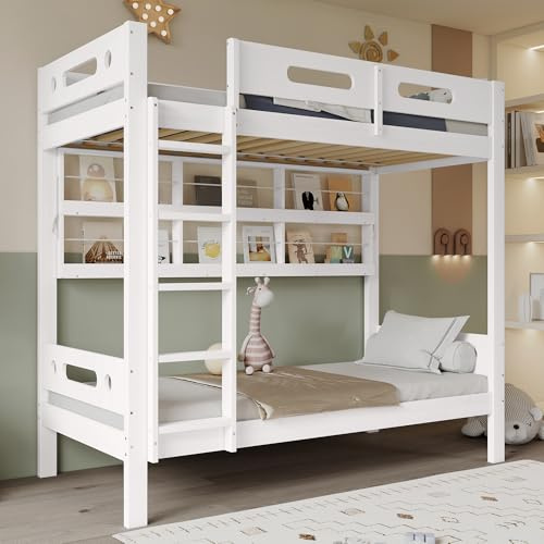 Mrwoo Etagenbett Holzbett mit 90x200 cm, Kinderbett Jugendbett mit Offenes Regal, Reichlich Stauraum, Treppe und Rausfallschutz Geländer, Kiefer+MDF (Ohne Matratze) (Weiß - A)