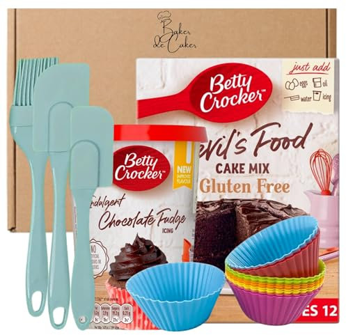 Gluten Free Cake Baking Bundle contains Betty Crocker GF Chocolate Cake Mix 425g & Chocolate Fudge Icing 400g, Spatula Set, and 24 Silicone Cupcake Cases – Instant Cake Mix for Easy Home Baking