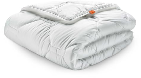 sleepling Winterdecke 155x220 cm, Dicke Winter Bettdecke, Komfort 100 | Warme Winterbettdecke, 100% feine Mikrofaser, Füllung HCS-Faserkugeln, Decke 155 x 220 cm, Made in Germany, OEKO-TEX