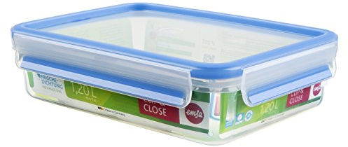 EMSA Clip & Close Frischhaltedose, rechteckig, 1,2 L, mit Deckel, Aufbewahrungsbox, 100 Prozent dicht, spülmaschinen-, gefrier-, mikrowellenfest, Transparent, Blau, Made in Germany, 508542