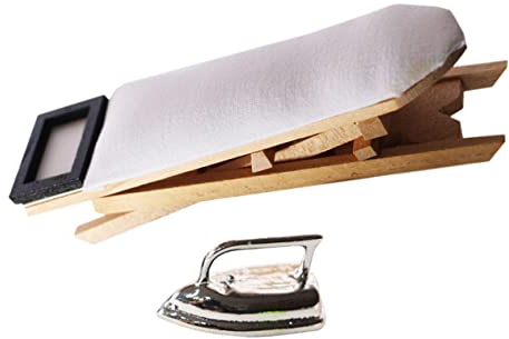 DRESSOOS 1 Satz Nähen Kreatives Modell Mikroszenenverzierung Miniatur-Kleidung Mini-Bügeleisen Kinderspielzeug Spielzeuge Modelle Mini-Hausbügeltisch Mini-Hausmöbel Garn